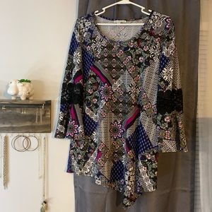 Women’s shirt size XL